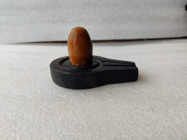 madhu color shivling